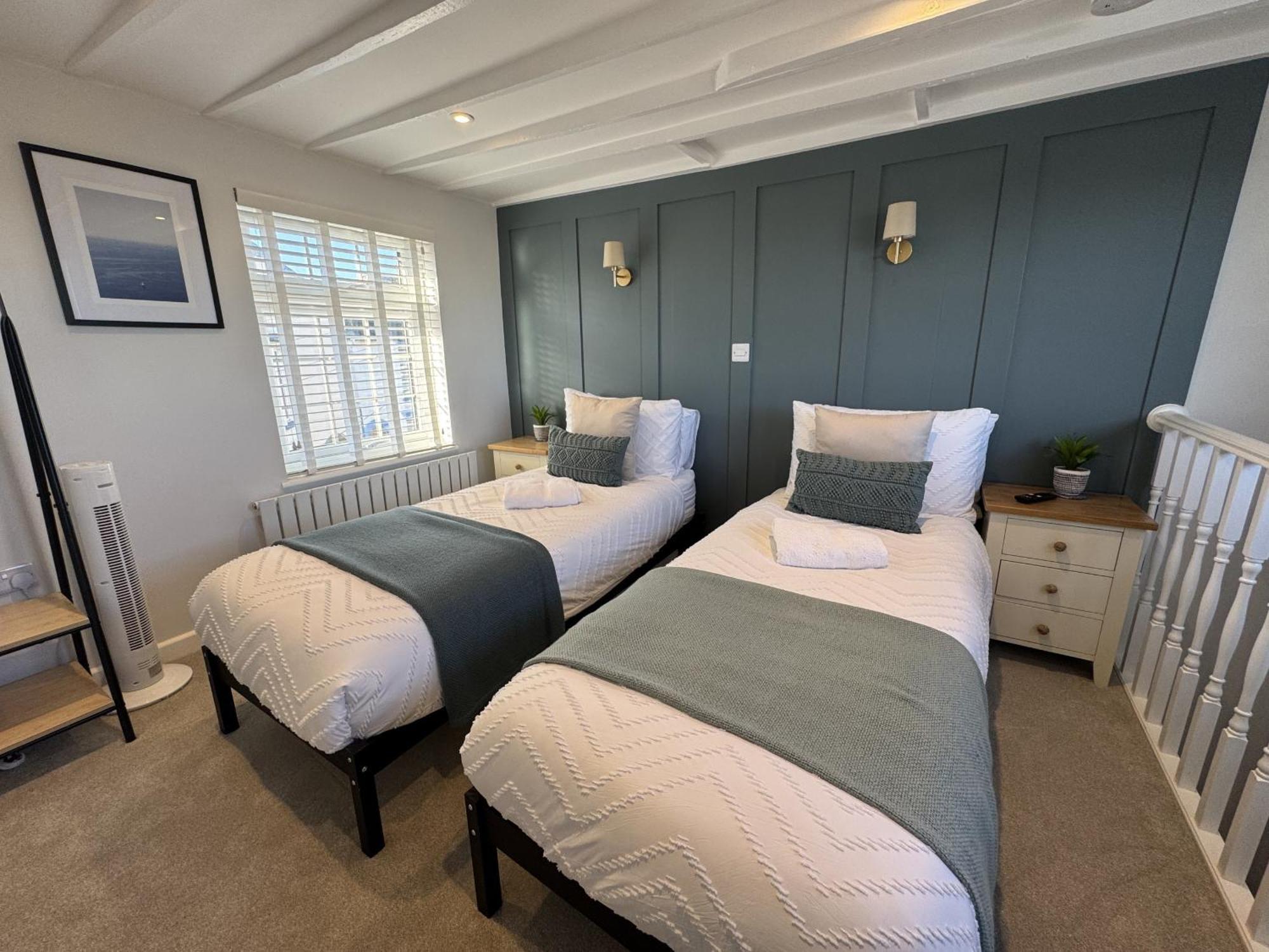 Driftwood House - Luxury Dog-Friendly Townhouse In Cowes, Steps From Marina Cowes (Isle of Wight) Exterior foto